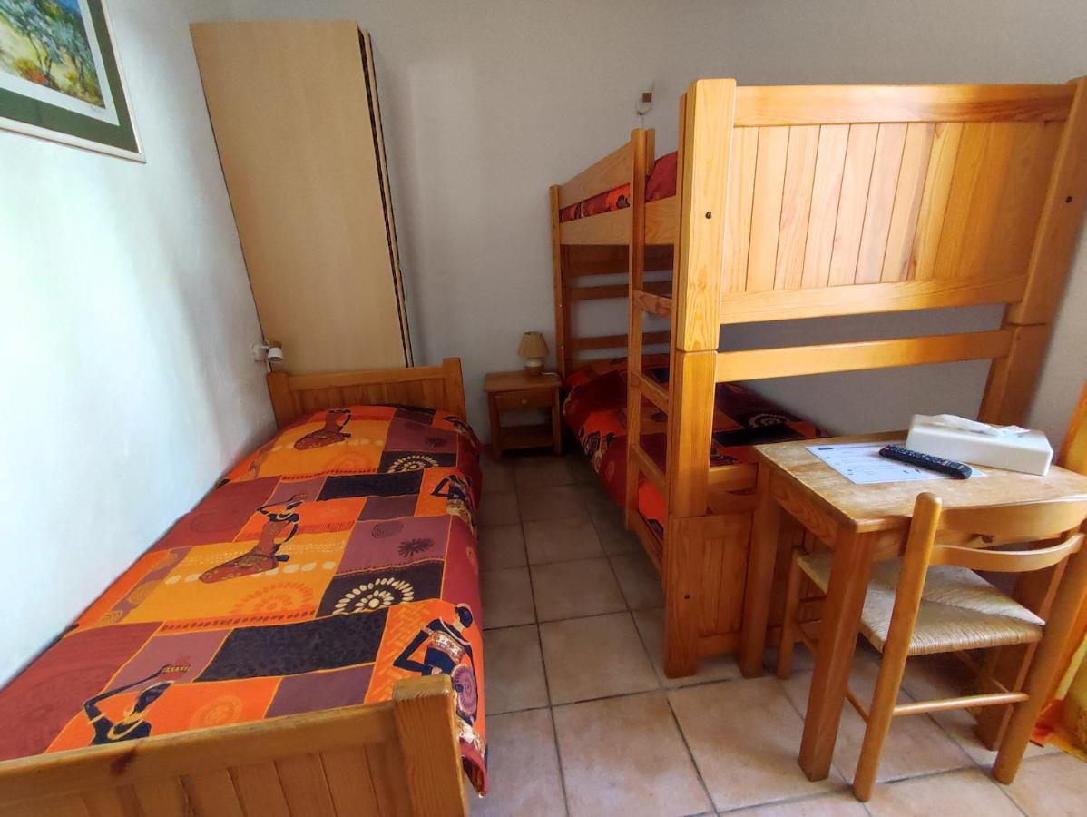 Auberge Lou Jas Soleilhas Zewnętrze zdjęcie
