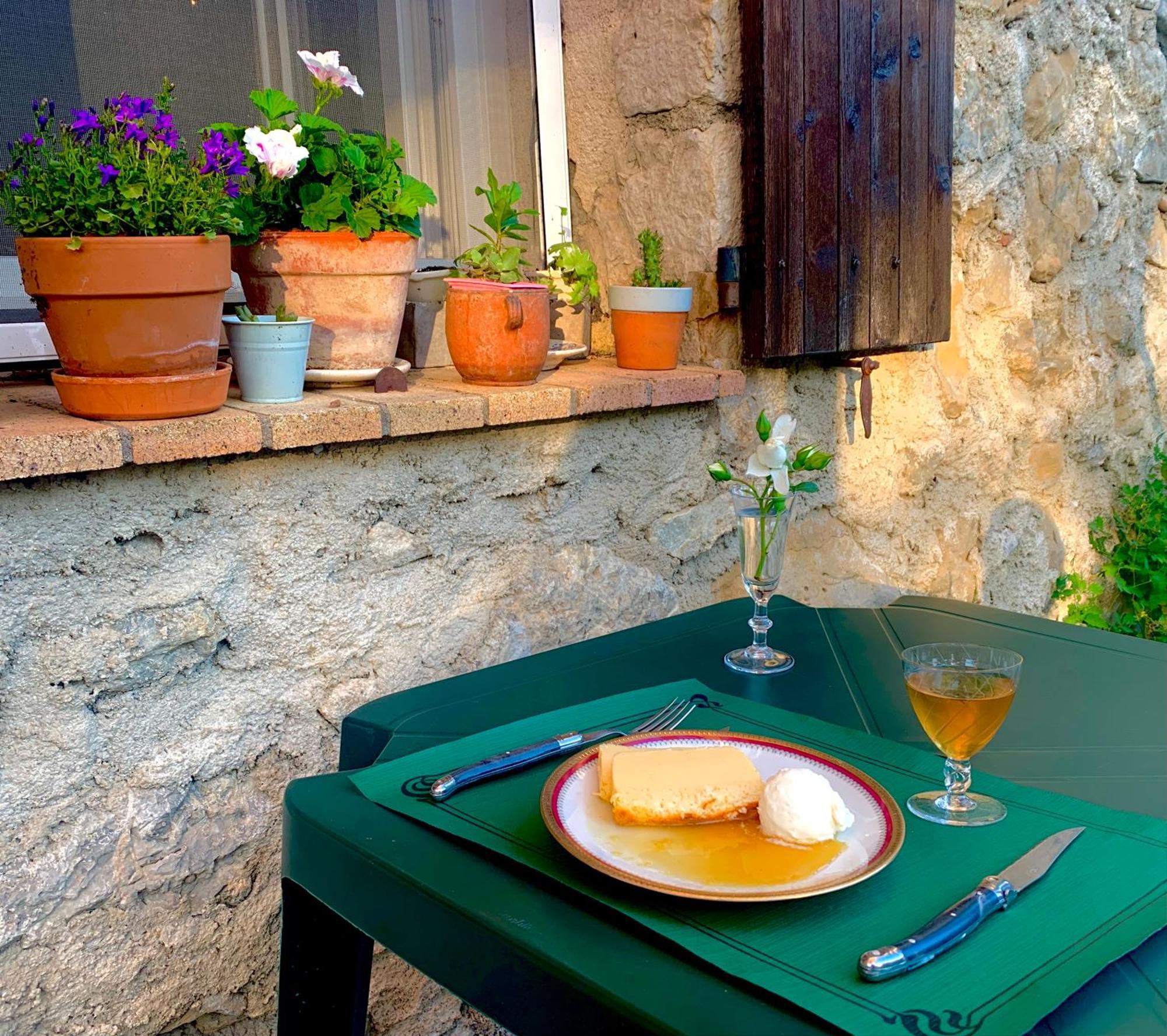 Auberge Lou Jas Soleilhas Zewnętrze zdjęcie