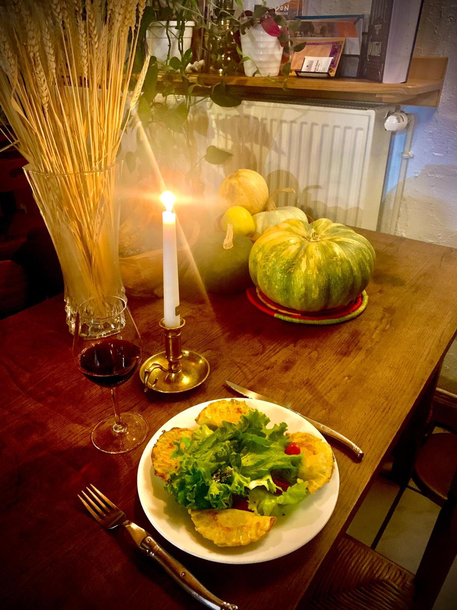 Auberge Lou Jas Soleilhas Zewnętrze zdjęcie